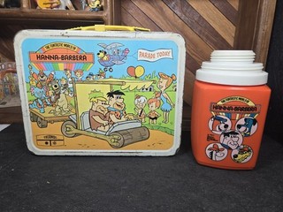 Vintage 1977 The Fantastic World of Hanna Barbera Metal Lunchbox & Thermos