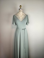 Dear Cleo Ivy / Sage Green Lace V Bodice Chiffon Gown w/Pockets Ladies Size 6