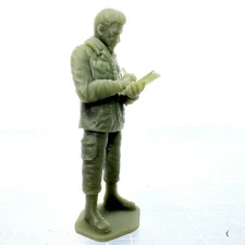 World War 2 American SGT w CLIPBOARD Toy Soldier Military Resin 1/32 WW2 Figure