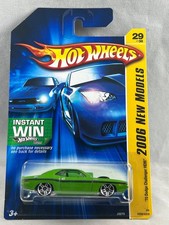 Hot Wheels 1970 Dodge Challenger Hemi Green 2006 New Models 2938 029223
