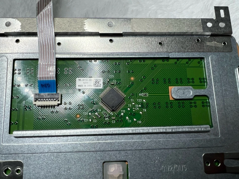 HP Pavilion 15-aw006cy Palmrest w/ Trackpad & Buttons – Purple – OEM – Tested - Image 3 of 4