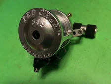 PRO GEAR 545 CONVENTIONAL CASTING FISHING REEL SILVER IN COLOR