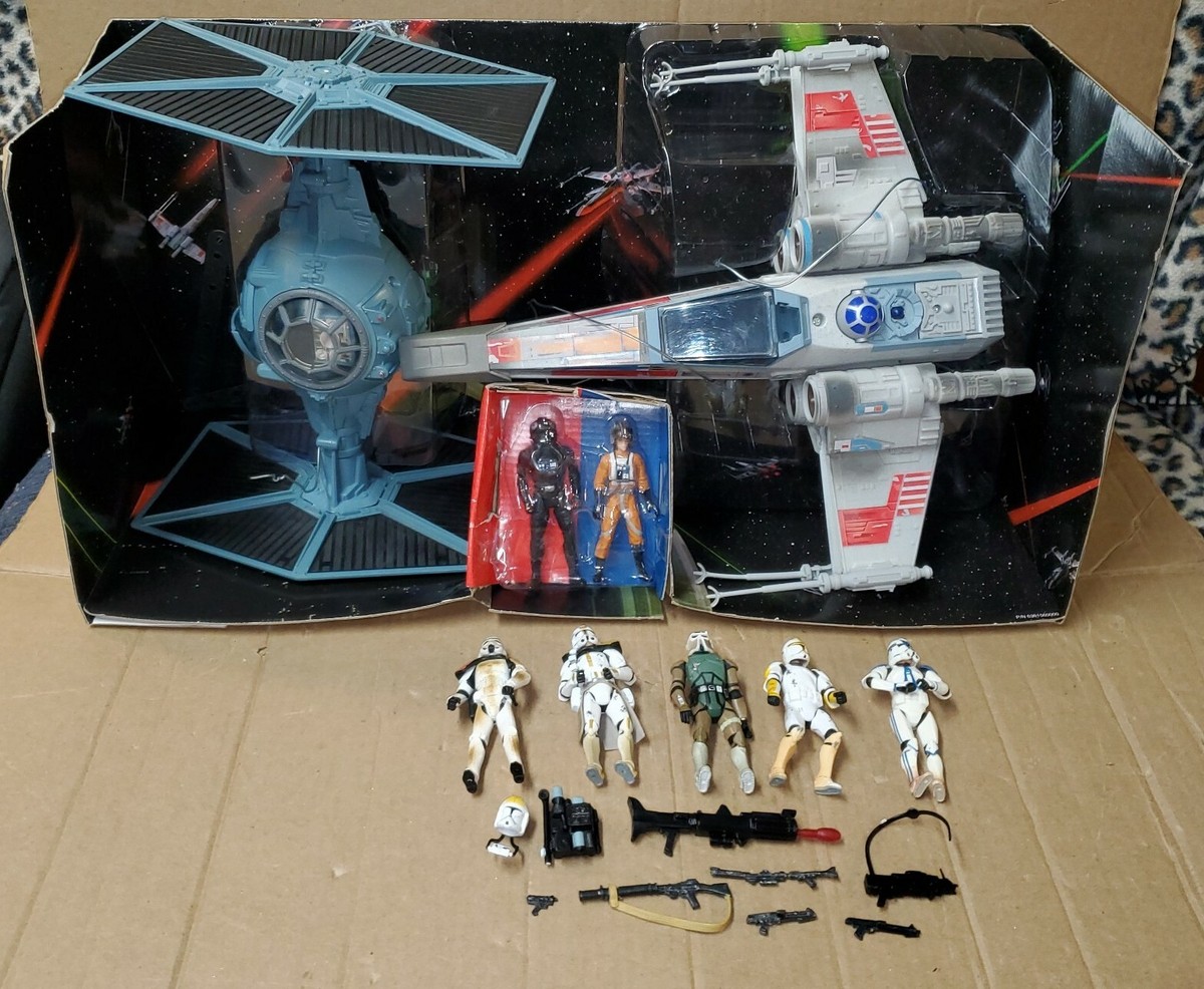 ハズブロ　スターウォーズ　トリロジーコレクション　タイファイター Hasbro Star Wars Original Trilogy Collection TIE Fighter and