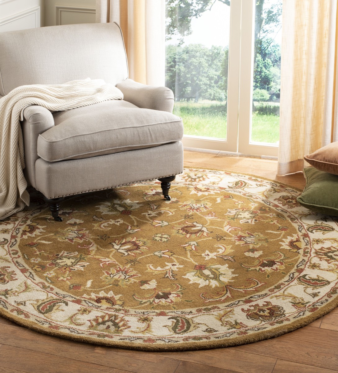 Safavieh Heritage MOCHA / IVORY 8' X 8' Round Area Rug - HG816A-8R