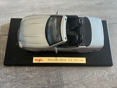マイスト　メルセデスベンツ　SLK230 1996 MAISTO YELLOW MERCEDES-BENZ SLK 230 1:18 SCALE DIE CAST