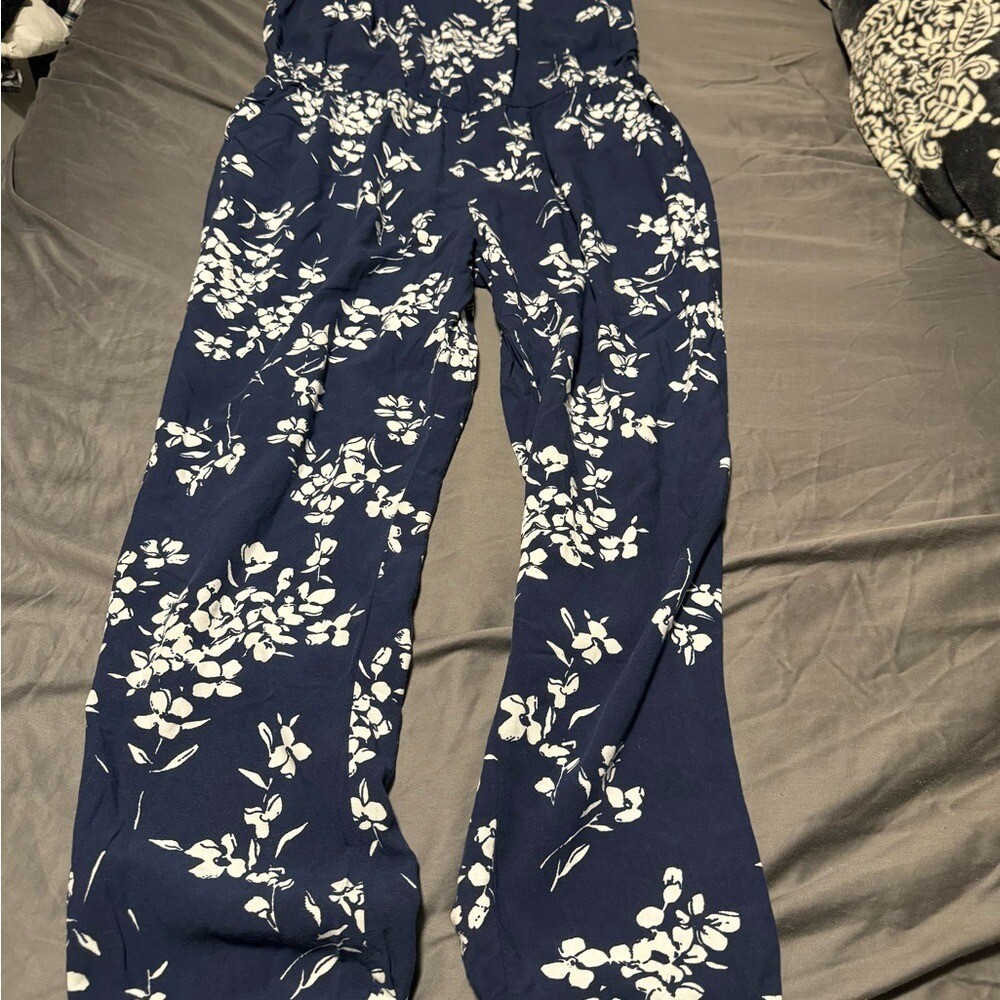 Foto 1 di 3