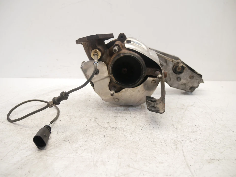 Turbocharger for 2008 Audi A8 D3 4.2 TDI Quattro BVN 326HP - Image 4 of 4