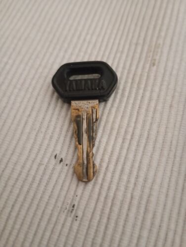 Speedometer YAMAHA LB 50/80Chappy complete set with matcing safety locks - Picture 9 of 10