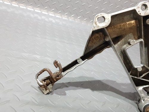 ♻️ Poggiapiedi poggiapiedi gancio posteriore sinistro cromato Honda VFR 750F RC24 1988 1989 ♻️ - Foto 11 di 11