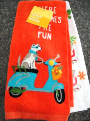 Lot of 2 100% Cotton Summer Fun Doggie Kitchen Towels NEW 16.5''x 26''