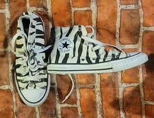 Converse All Star Girld Zebra High Tops Sz 2 Guc