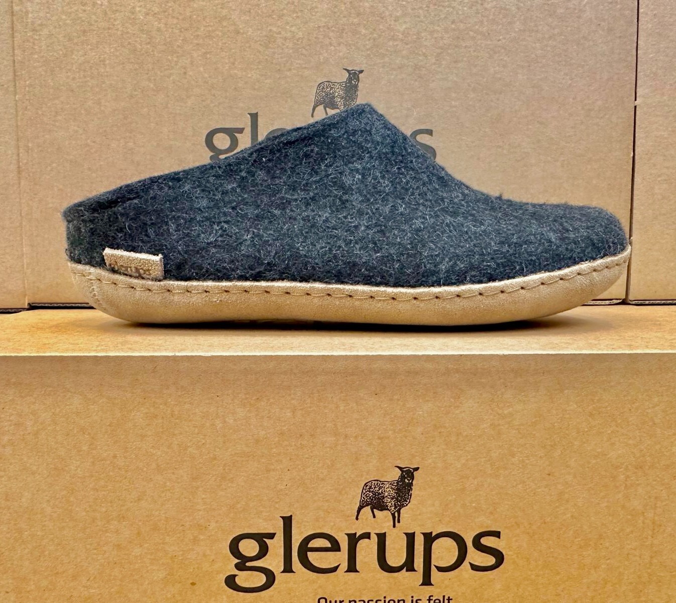 SAOLA Glerups Pantofole da donna slip on suola in pelle antracite nuove con scatola