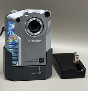 Fujifilm Finepix 4700z | eBay