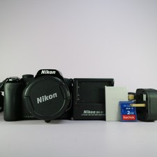 Nikon Digital Bridge Camera Coolpix P90 12.1MP Nera Testata Set Completo Funzionante