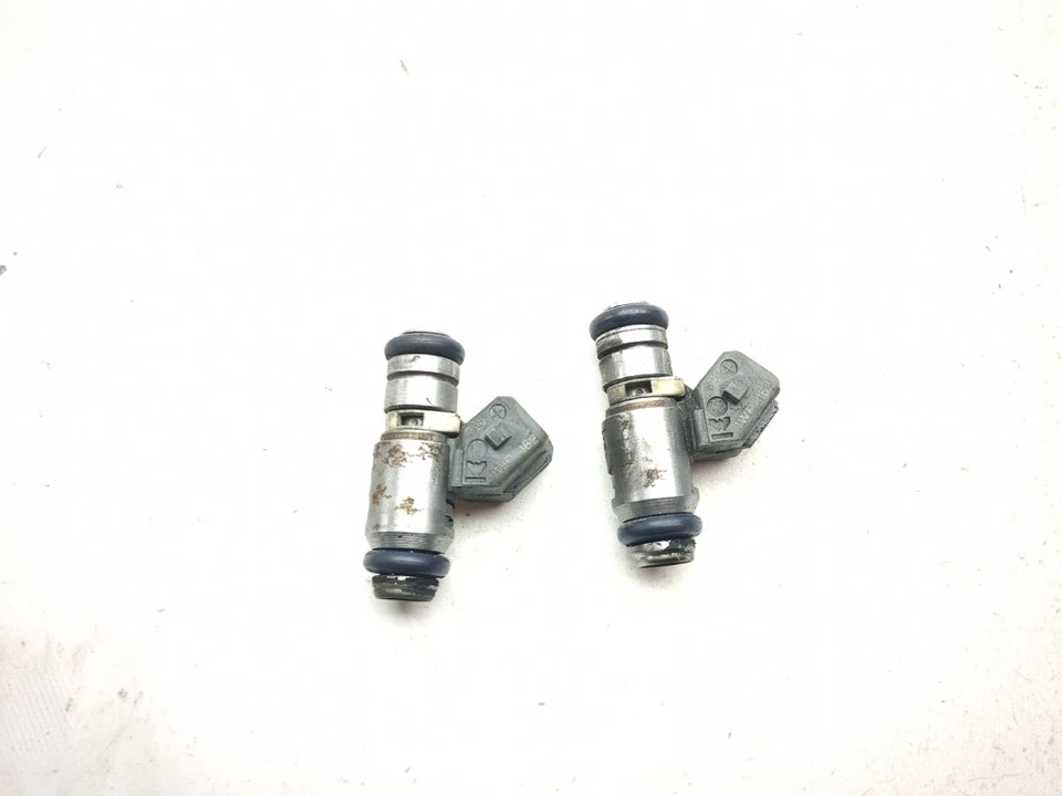 Газовые топливные форсунки 07 08 Harley FLHT Electra Glide 27609-01B - Изображение 3 из 4