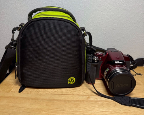 Nikon Coolpix P600 Digital Camera Red with Case and Extras - Picture 2 of 7