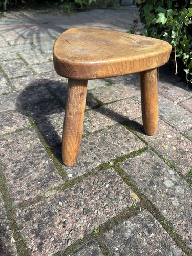 Nance Antique Worship Stool St Ives 9 x 8 inch - Picture 3 of 11
