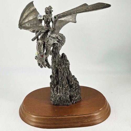 Vintage Zinn Drachen Figur Feenreiter mit Kristallkugel Limited Edition 10"