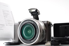 Fotocamera mirrorless Sony Alpha a5100 obiettivo marrone filtro 16-50 mm - scatti 1.500 - come nuova -