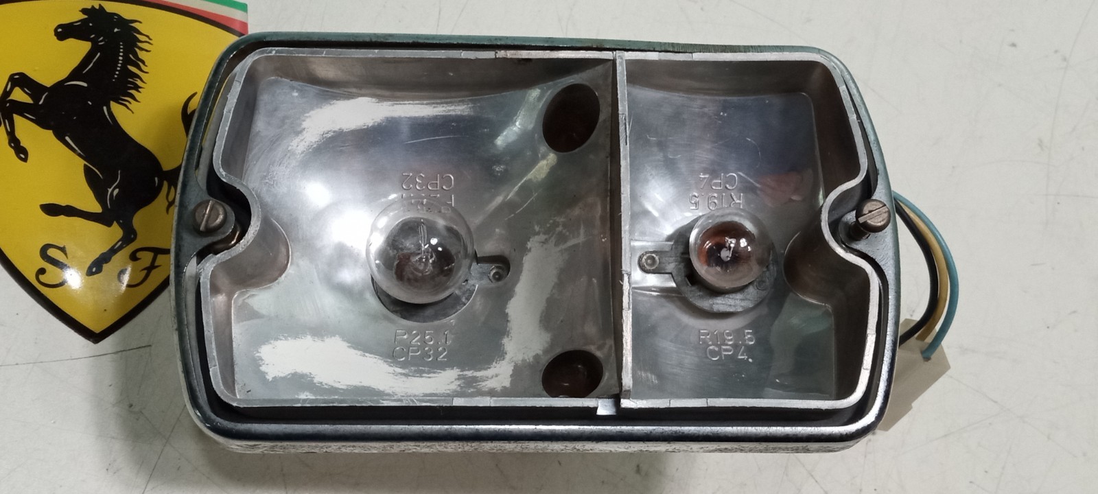 Ferrari Mondial Front Turn Signal Indicator Park Light Housing_Bezel_60516700-RT