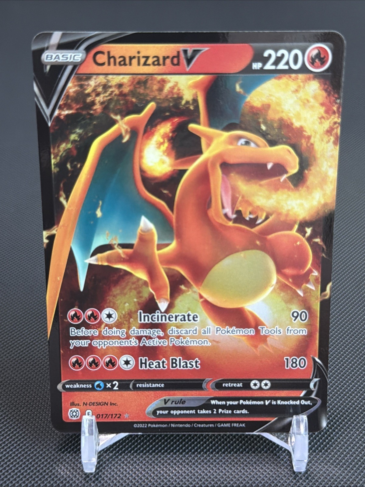 Pokemon TCG Charizard v 17/172 Brilliant Stars