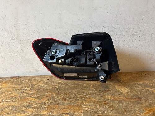 MERCEDES GLA W247 Heckleuchte Rückleuchte Rechts A2479063001 - Zdjęcie 2 z 5