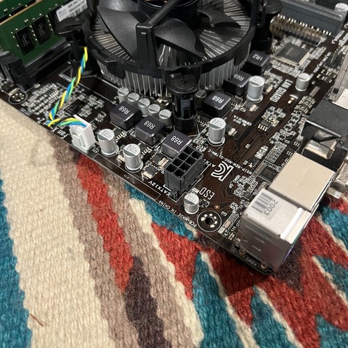 ASUS Q170m-C mATX Mainboard Combo! •i5-6600K •32GB DDR4 •Quadro M2000 4GB - Bild 6 von 14