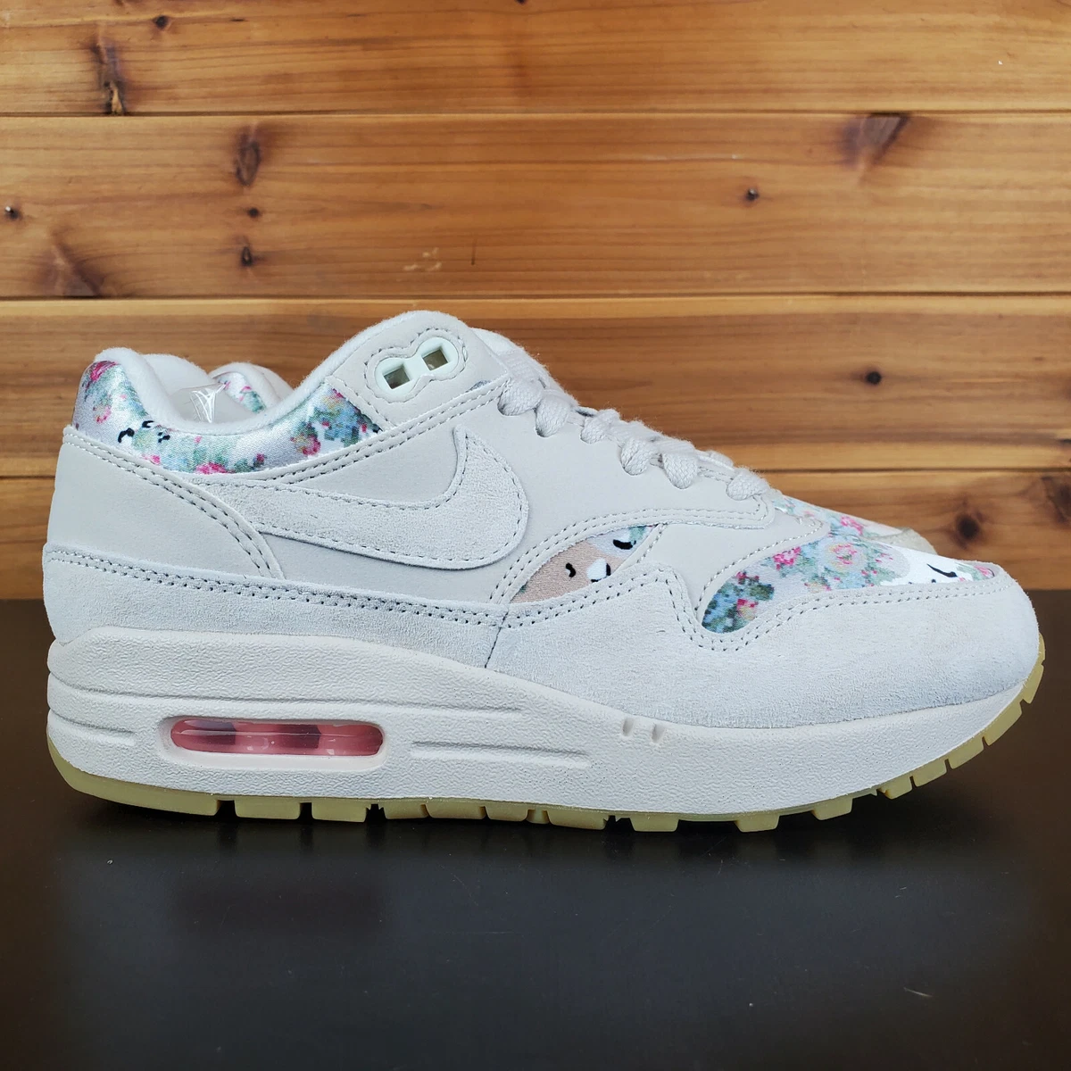 Air Max 1 Floral AQ6378 001 Women s Desert Sand Low Top Sneakers