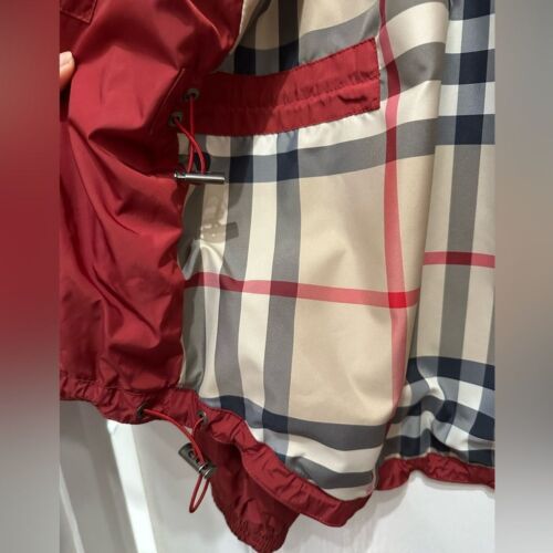 NWOT Beautiful Burberry Deep Red Polyester Windbreaker Jacket Size L - Picture 11 of 14
