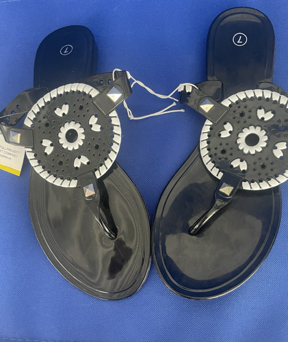 WOMENS PLASTIC BEACH BEADED FLIP FLOPS *SIZE 7 BLACK & WHITE SUMMER SANDALS