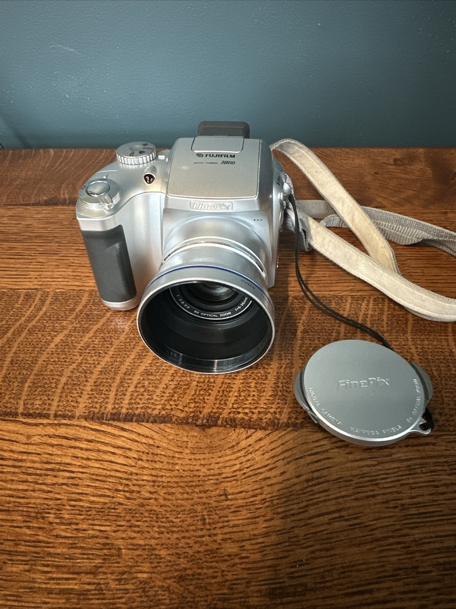 FUJIFILM FINEPIX 3800 3.2MP DIGITAL CAMERA SILVER - WORKS | eBay