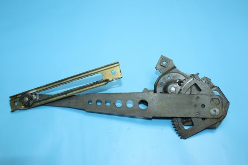 Mercedes Benz W123 Window Regulator Rear Right Manual 1237300246 - Picture 2 of 2
