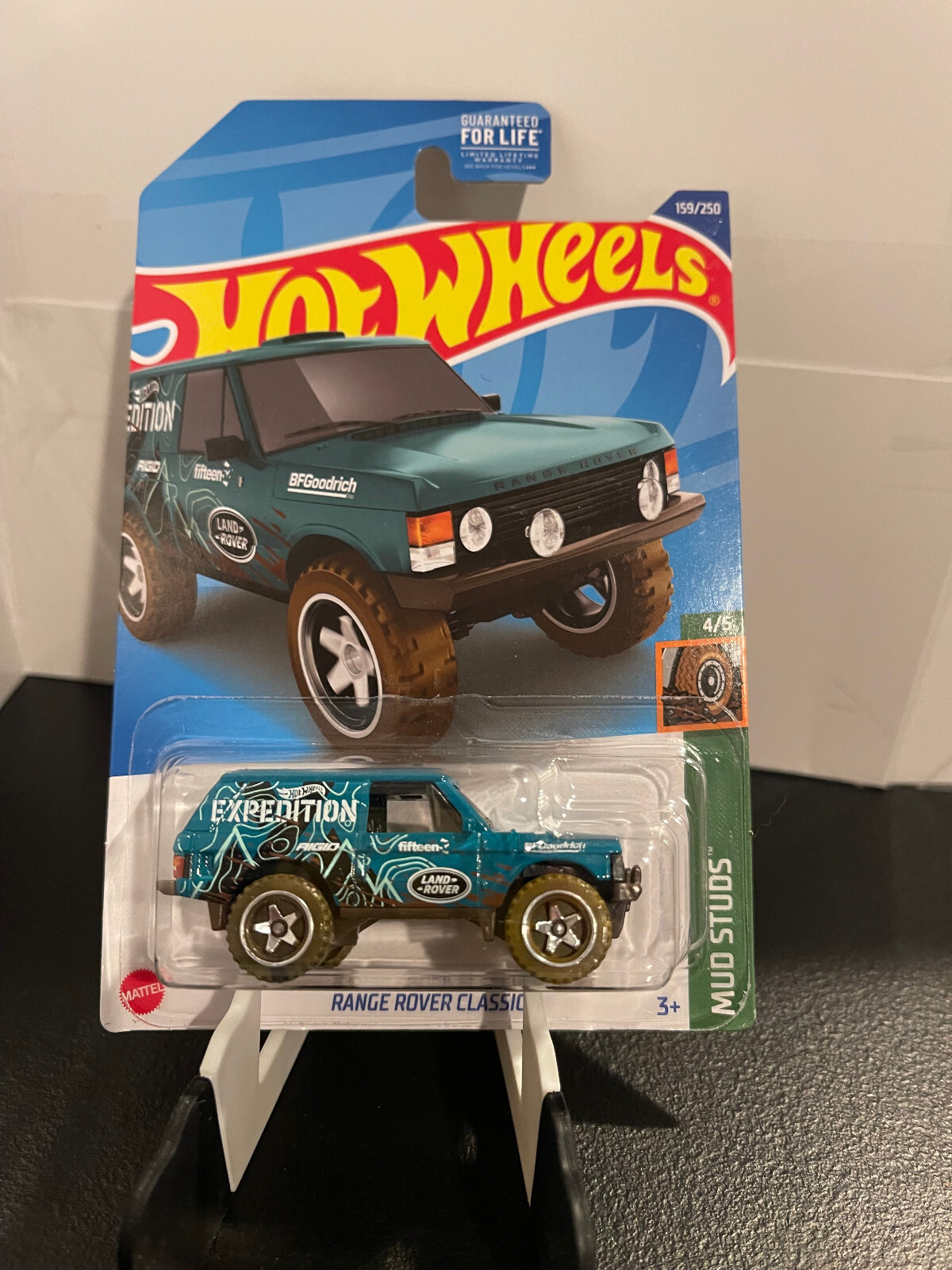 Hot Wheels 2022 Range Rover Classic #159 HW Mud Studs