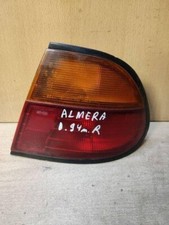NISSAN ALMERA I N15 Heckklappenleuchte rechts R1113 1.60 Petrol 66kw 24420355