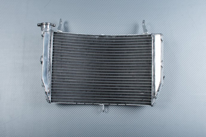 Radiateur eau Racing de rechange pour SUZUKI GSX-S 1000 idéal pour les sorties estivales