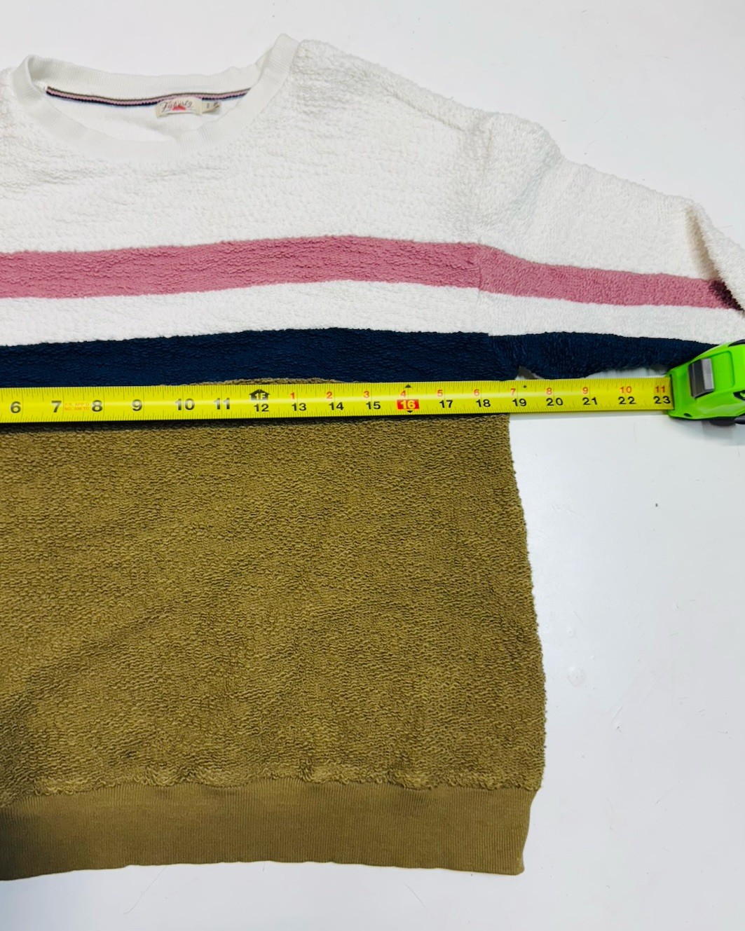Picture 2 of 5
