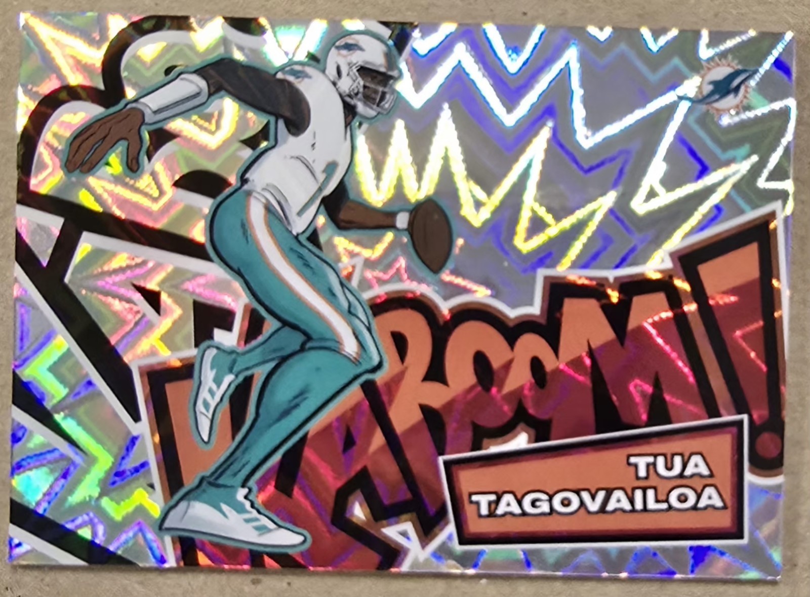 TUA TAGOVAILOA KABOOM! HORIZONTAL INSERT - 2025 PANINI ABSOLUTE -SSP - CASE HIT