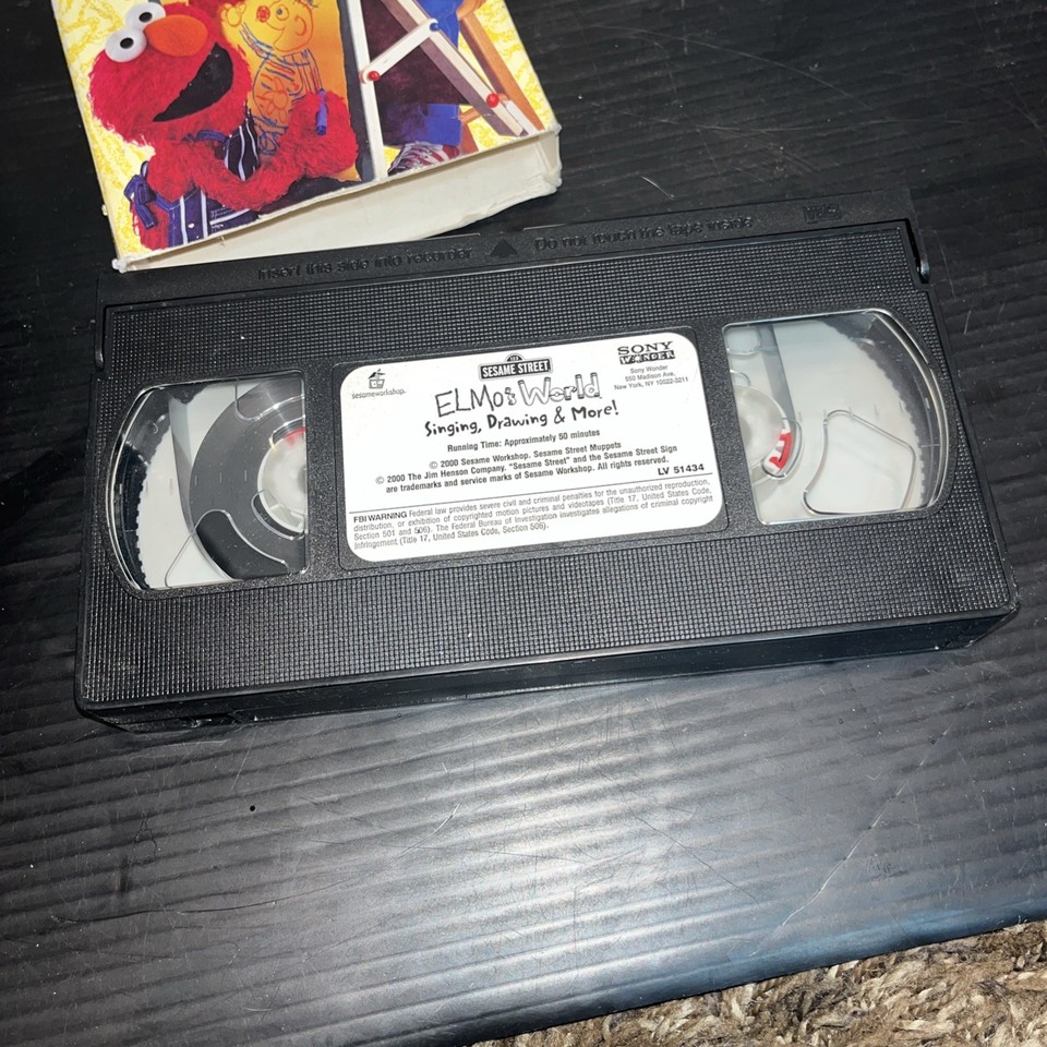 Signging Drawing Sesame Street Elmos World - Singing, Drawing More VHS Tape 2000 Cartoon ...