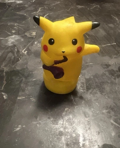 Vintage 2002 Hardee’s Nintendo Pokemon Pikachu W/ Saxophone Toy