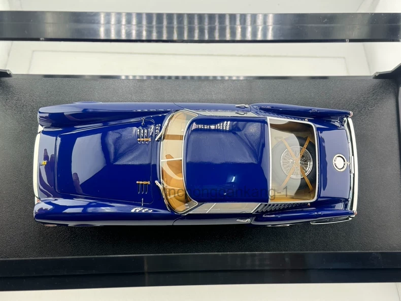 Maxima 1/18 Ferrari 250 GT Berlinetta S2 TDF резиновая модель автомобиля - Изображение 3 из 4