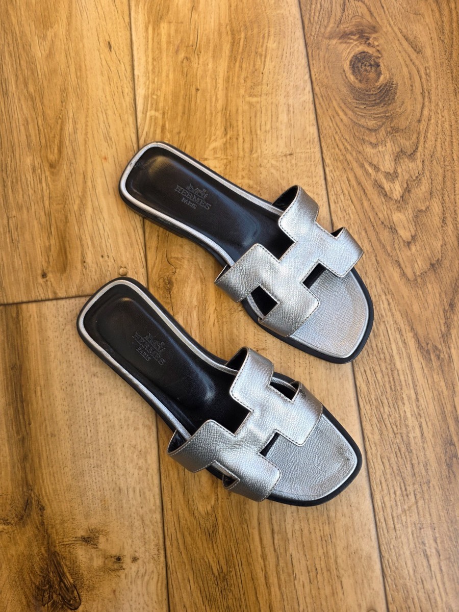HERMES ORAN SILVER LEATHER FLAT SANDALS SIZE 34 EU, 4 US, 2 UK | eBay