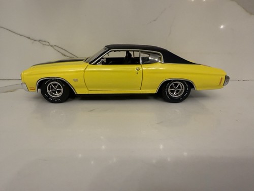 CROWN PREMIUMS EDIZIONE LIMITATA 1970 CHEVELLE SS 454 /1260 RARO GIALLO! 1:24 - Foto 2 di 11