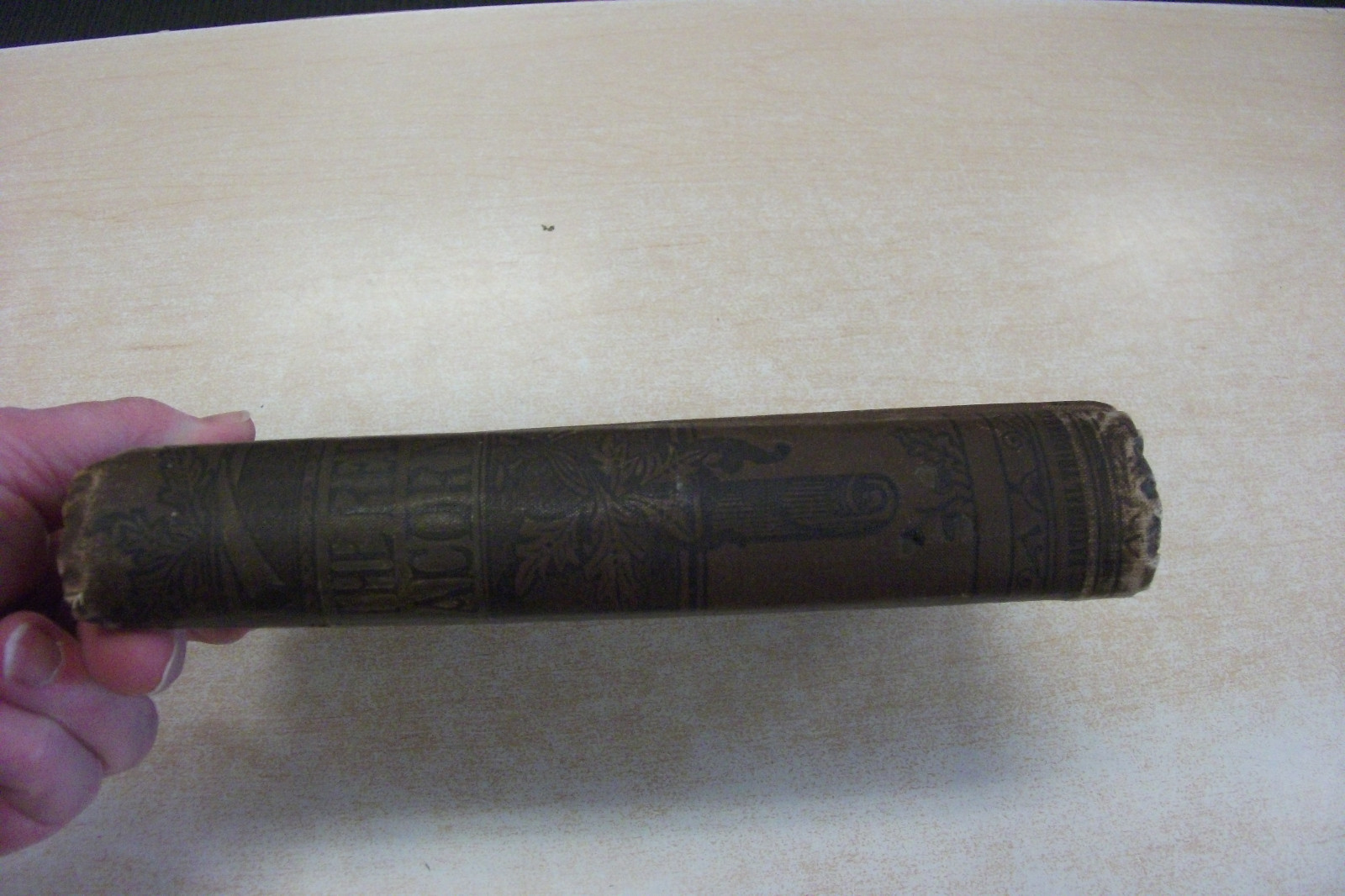 Picture 3 of 9