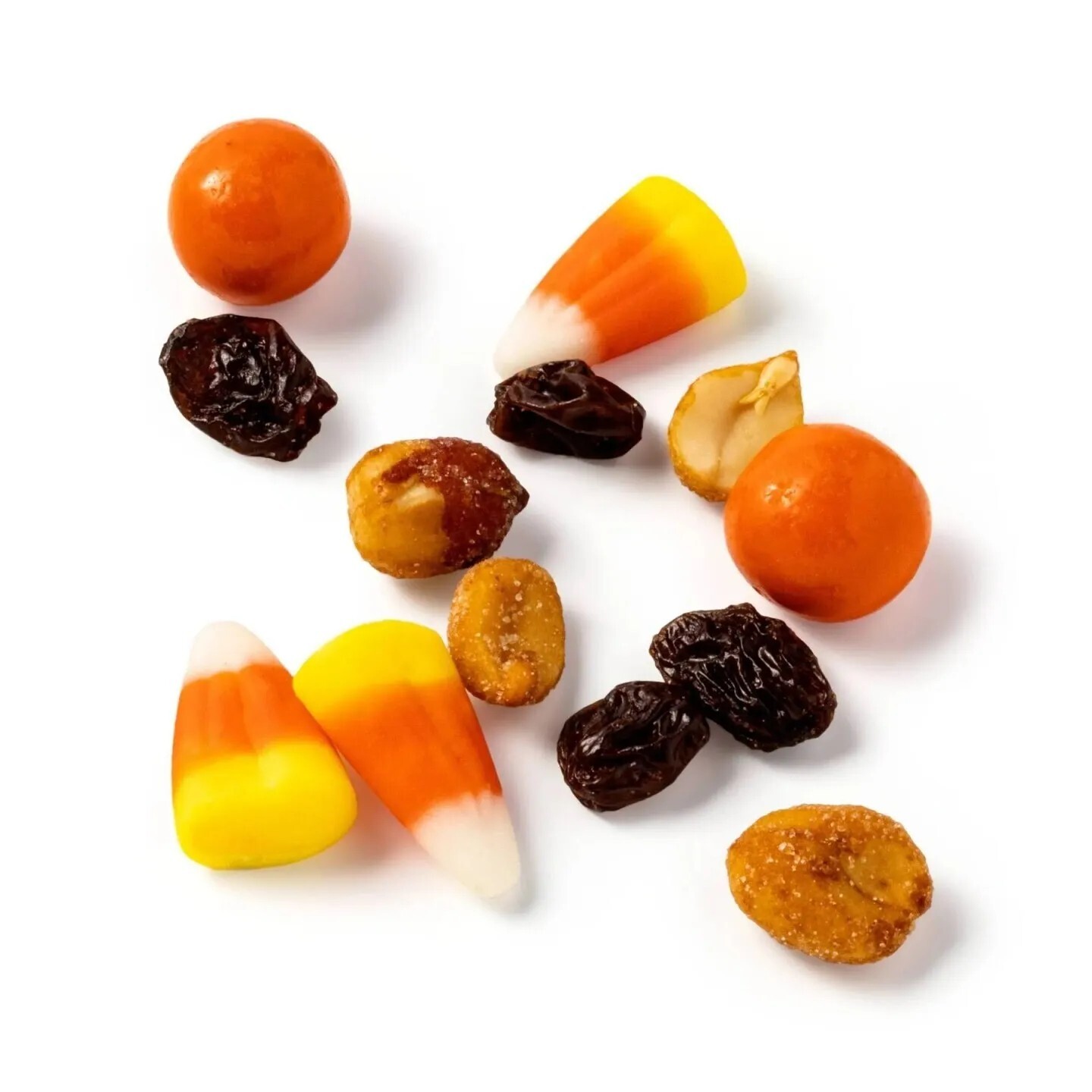 Favorite Day Candy Corn Crunch Trail mix 31.5 oz Peanuts Raisins