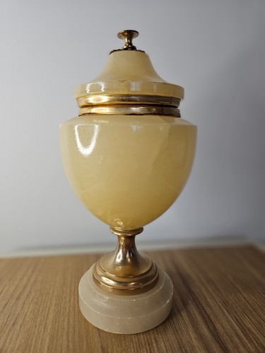 Vide poche - Urne ou vase en Albâtre