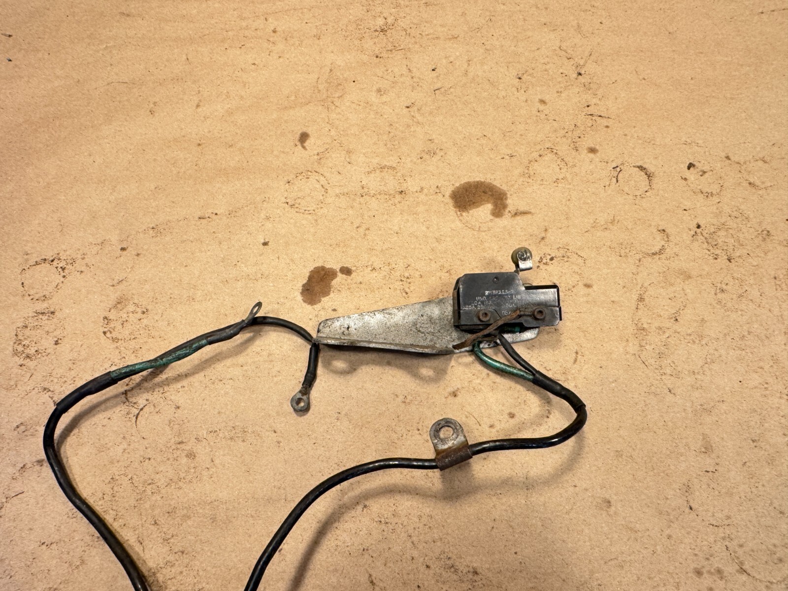 Ferrari 308 Micro switch P/N 50184902