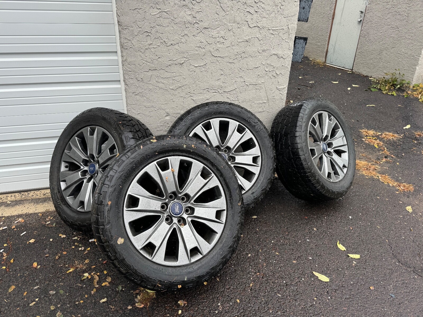 Ford F 150 Factory Rims and Tires 275/55R20 eBay