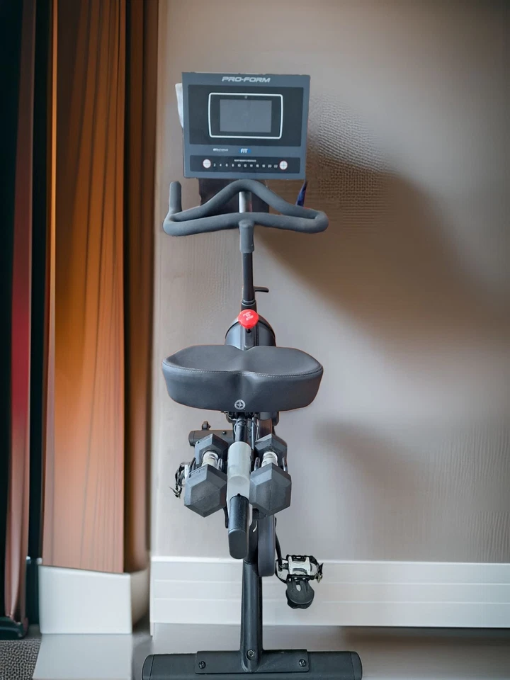 Bicicleta ergométrica Proform Studio Bike Pro 22 - Imagem 3 de 4