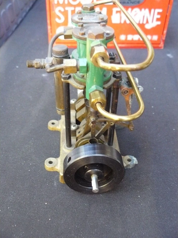 MOTEUR SAITO STEAM ENGINE T2 - MOTEUR A VAPEUR - - Photo 4/4