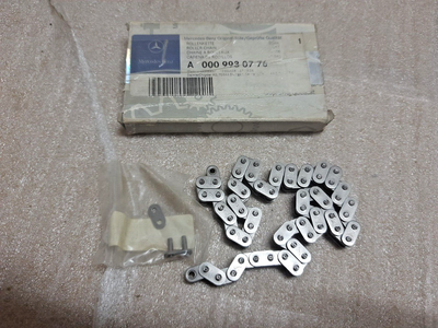 A0009930776 Chain Mercedes-Benz M272 M276 GLK350 CLK350 E350 S400 